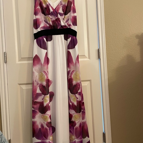 Summer maxi dress - Picture 1 of 3